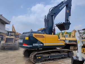 Excavadora de Orugas Hyundai 220LC-9S Usada de Calidad Perfecta, Original, Fabricada en Corea, Excavadoras Usadas en Venta - Product Image 5