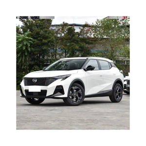 Nuevo coche de exportación GAC Trumpchi GS3 gasolina 1.5T versión básica modelo 2026 con entrada en inglés, opciones en blanco, plateado y gris. - Product Image 1
