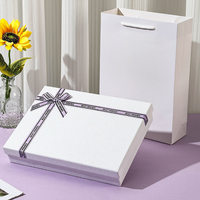 Emballage cadeau de luxe pour nouveau-né, sac en papier et boîte en papier pliables magnétiques recyclables personnalisés, cadeau de Noël