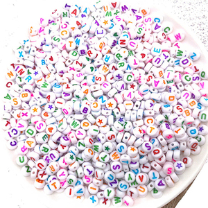 Perles en agate rose en plastique semi-précieuses en forme de cœur, éléments de lettres de style cloche, bracelet à la mode en or, cadeaux pour la fabrication de bracelets - Product Image 3