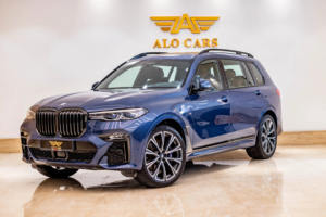 <span class=keywords><strong>2022</strong></span> usato pulito di lusso <span class=keywords><strong>BMW</strong></span> X7 M50I <span class=keywords><strong>M</strong></span> Sport con le specifiche di garanzia/GCC auto e pronto a partire - Product Image 2