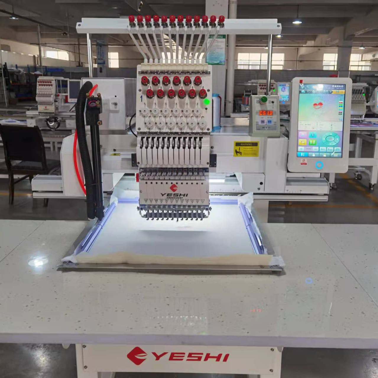 Оригинальный Новый одношпиндельная промышленная для компьютеризированной вышивальной машины работы компьютера максимальная скорость 1000 об/мин Dahao A15 yeshi