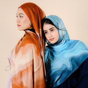 Gran oferta Hijab de viscosa Modal personalizado 70*180cm cuatro estaciones patrón Floral bufanda musulmana transpirable con logotipo personalizado - Product Image 3