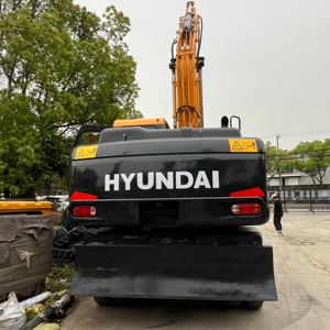 Excavatrice sur pneus Hyundai 210w-7 d'occasion, excavatrice chinoise Hyundai 210W-7, excavatrice Hyundai 210-9S 210-7 210W-9T, moteur HYUNDAI - Product Image 3