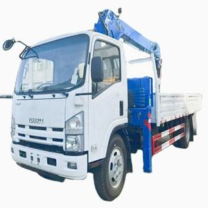 Camion grue Isuzu 4x4 avec nouveau moteur diesel, grues de camion de 5 tonnes et 6 tonnes à vendre - Product Image 1
