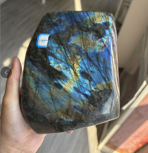 Natuurlijke hoogwaardige helende blauwe flash labradoriet vrije vormen steen gepolijst onregelmatige vorm modetrend - Product Image 2
