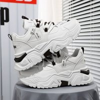 Chaussures décontractées charmantes pour jeunes, vente en gros, baskets de sport antidérapantes à plateforme, chaussures de course tendance à semelle souple
