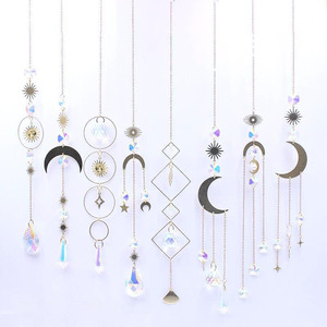 Suministros para Atrapasoles, Atrapasol Colgante <span class=keywords><strong>de</strong></span> Cristal, Prisma <span class=keywords><strong>de</strong></span> Cristal Arcoíris, <span class=keywords><strong>Luna</strong></span> <span class=keywords><strong>y</strong></span> Estrellas para Decoración <span class=keywords><strong>de</strong></span> Ventanas, Envío a FBA Disponible - Product Image 2