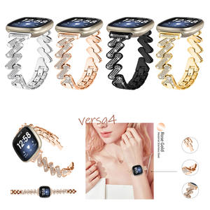 <span class=keywords><strong>Bracelet</strong></span> de chaîne en diamant de luxe de haute qualité à la mode <span class=keywords><strong>Fitbit</strong></span> Versa 3 4 <span class=keywords><strong>Sense</strong></span> <span class=keywords><strong>Sense</strong></span> 2 remplacement du <span class=keywords><strong>bracelet</strong></span> de montre intelligente - Product Image 1
