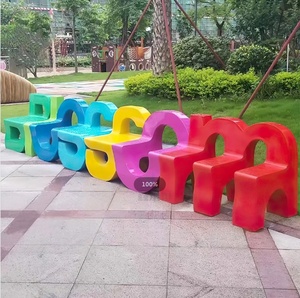 كرسي خلفي إبداعي خارجي من الألياف الزجاجية بمسند للراحة العامة في مركز التسوق - Product Image 1