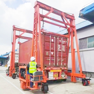 Xách tay 20ft 40 feet Mini <span class=keywords><strong>container</strong></span> mast Lift di động du lịch Lift straddle tàu sân bay <span class=keywords><strong>container</strong></span> nâng giàn rtg cần cẩu - Product Image 4