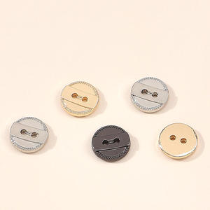 Boutons décoratifs en alliage à deux œillets de style rétro, <span class=keywords><strong>anti</strong></span>-décoloration, plaqués, vente en gros pour la production de vêtements de mode - Product Image 3