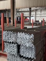 Acier cornière galvanisé à chaud ASTM A36 pour construction, dimensions 25x25-200x200, longueur fixe 6-12m, découpe sur mesure, soudage et pliage
