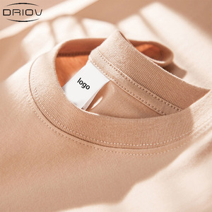 เสื้อยืดสีขาวพิมพ์ลายคุณภาพสูง 230gsm แบบเรียบ ยูนิเซ็กซ์ ขายส่ง เสื้อยืดผ้าฝ้าย 100% เสื้อยืดสั่งทำสำหรับผู้ชาย - Product Image 4