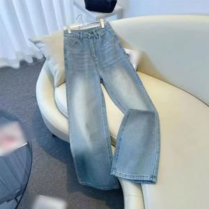<span class=keywords><strong>Jean</strong></span> droit vintage bleu <span class=keywords><strong>grande</strong></span> <span class=keywords><strong>taille</strong></span> pour femme, coupe ample et large, idéal automne-hiver - Product Image 1