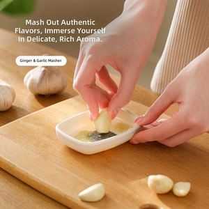 Nouveau moulin manuel multifonctionnel en PP pour wasabi, moutarde, gingembre et ail – Outil de cuisine pour la préparation des aliments - Product Image 2