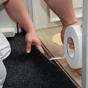 Cinta adhesiva de doble cara holandesa ATS DST150SA blanca para instalación de alfombras - Product Image 1