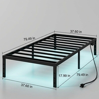 Neues Vollgrößen-Eisenbett mit LED-Beleuchtung, Modulares Design, Einfache Montage, Integrierter Stromanschluss, Klappbar, Geräuschloses Einzelbett