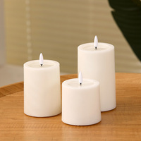 Bougie pilier LED à piles avec flamme blanche pour la décoration intérieure et les occasions de remise de diplômes (vente en gros)