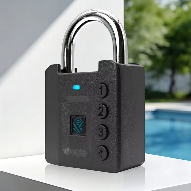 OEM/ODM 4 in 1 Unlock Tuya Smart Fingerprint Padlock IP67 Waterproof Smart Digital Padlock with Key for Cross-Border Wholesale