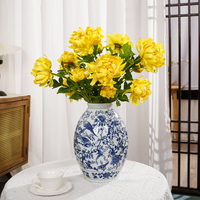 Zweiköpfige Künstliche Chrysanthemen-Blumen im Trenddesign für Hochzeiten, Chinesisches Neujahr, Weihnachten und Heimdekoration mit Echtem Berührungsgefühl