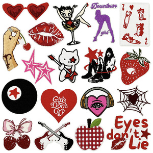 Lot de patchs brodés Y2K Indie à thermocoller ou à coudre, motifs mignons Cœur, Étoile, Lèvres, Cerise, Chat, Guitare, Fraise - Product Image 6