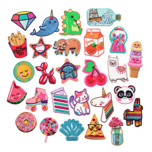 Patch thermocollant brodé motif mignon de dinosaure, bouteille à souhait, alpaga, chat, panda, pizza, licorne pour la décoration de vêtements - Product Image 1