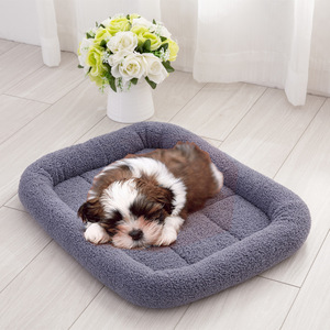 Fábrica al por mayor barato invierno cálido mascota perro gato cama nueva forma rectangular para perros gatos embalado en cajas de cartón - Product Image 2
