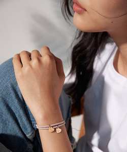 Braccialetto con Charm a Cuore Personalizzabile con Nome, Placcato Oro, Bracciale a Corda per Coppie con Incisione, Regalo d'Amore per Lei, Regolabile - Product Image 3