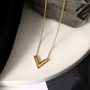 Luxury Design Waterproof Jewelry Sets 18K Gold Plated V Shaped Pendant Necklace Titanium Steel Letter V Bracelet Earrings YF3098