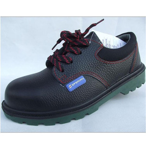 รองเท้านิรภัยสเปเรียน 702 สีดำ หุ้มส้นต่ำ ป้องกันการกระแทก ป้องกันการเจาะทะลุ ฉนวนไฟฟ้า - Product Image 1