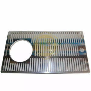 Vassoio in metallo integrato con scolapiatti in vetro - Product Image 5