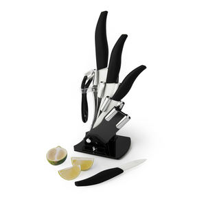 Set di coltelli in ceramica affilati Excelsa da 4 pezzi con supporto e manici in plastica per uso in cucina - Product Image 1