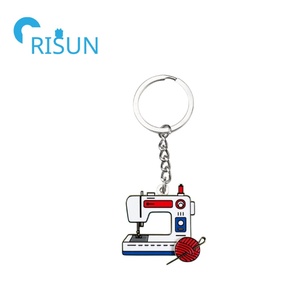 Sản xuất kim loại men may Móc Chìa Khóa tùy chỉnh máy may <span class=keywords><strong>Keyring</strong></span> đồ trang sức llavero Quilting Máy may thợ may Keychain - Product Image 3