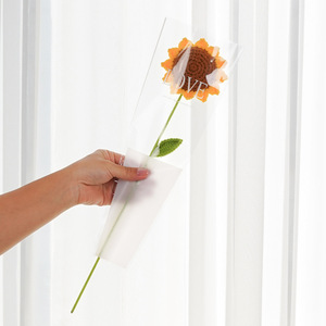Ornements de bouquet de tournesol en laine tissée à la main envoyer des camarades de classe envoyer des amis envoyer des collègues Bouquet cadeau ensoleillé positif - Product Image 3