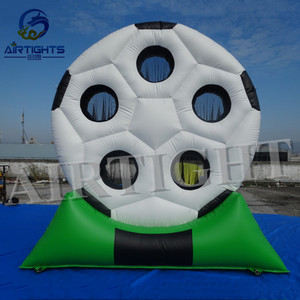 Portería de fútbol inflable para juego deportivo de tiro personalizado de 12' - Product Image 1