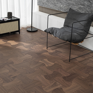 AVANTIMORA Parquet de Roble Blanco Multicapa de 16 mm, Diseño Artesanal Personalizable, Grado RoHS ABCD, para Bodega - Product Image 1