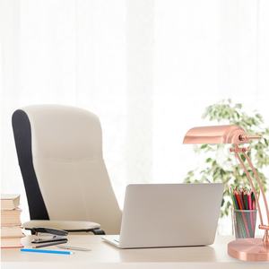 Lampe de table de type banquier, douille E27, design rose, idéale pour les bureaux et la décoration intérieure. - Product Image 2