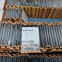 4x6 inch horeca reclamebordhouder met houten voet en transparante acryl menukaart houder