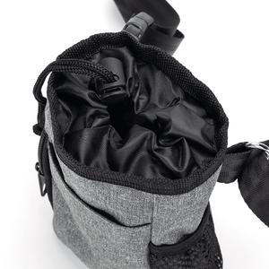 Bolsa de entrenamiento para mascotas, transpirable, resistente al agua, con múltiples compartimentos; ideal para llevar. - Product Image 1