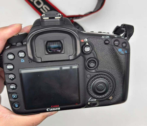 Danh sách ban đầu và giá cho Canon 7D với ống kính miễn phí tình trạng tốt máy ảnh kỹ thuật số máy ảnh thông minh - Product Image 2