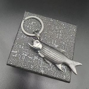 yunnique Porte-clés ouvre-bouteille en forme de poisson en acier inoxydable, pendentif sur le thème de la carpe, cadeau pour les amateurs de pêche - Product Image 4