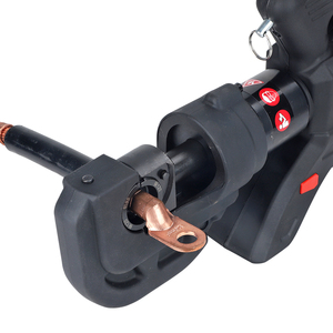 Outil de sertissage hydraulique à batterie OPT-400 - Sertisseur de câbles à poignée droite OPT-400 à batterie - Product Image 4