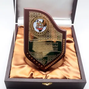 Customized Zinc Alloy Wooden Plaque Shield Metal Awards Trophy Souvenir With Wooden Gift Box