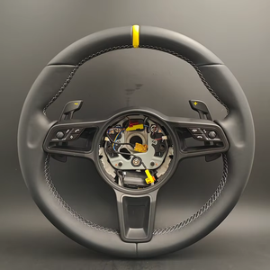พวงมาลัยพร้อมแป้นเปลี่ยนเกียร์แม่เหล็กสำหรับ <span class=keywords><strong>Porsche</strong></span> GT Cayenne 911 981 <span class=keywords><strong>GTS</strong></span> 957 Cayman 991 Carrera Boxster 981 987 - Product Image 4