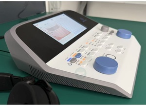 AD700/700T Promotion Usine <span class=keywords><strong>Prix</strong></span> Avantageux <span class=keywords><strong>Audiomètre</strong></span> Diagnostique Numérique Deux Canaux Indépendants Conduction Aérienne et Osseuse pour Évaluation Auditive - Product Image 6