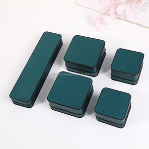 Boîte à bijoux LED en cuir PU bleu <span class=keywords><strong>avec</strong></span> logo estampé or, emballage de luxe pour bijoux, boîtes à bagues personnalisées <span class=keywords><strong>avec</strong></span> lumières - Product Image 4