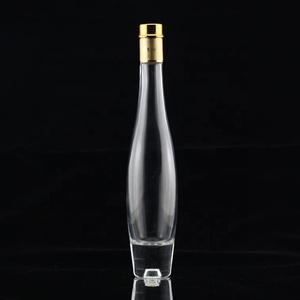 Bottiglia di Vetro Vuota per Olio d'Oliva, Grado Alimentare, 500ml 750ml, Super Vetro Flint con Superficie Incisa a Acido, Tappo a Vite, con Logo Personalizzato - Product Image 1
