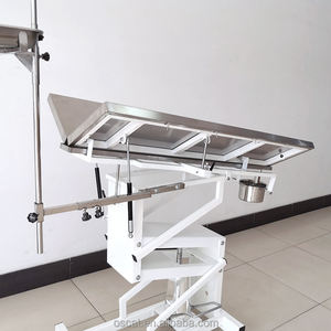 Équipement <span class=keywords><strong>v</strong></span>étérinaire OSCAT ET-4 <span class=keywords><strong>v</strong></span> Top Table d'opération <span class=keywords><strong>v</strong></span>étérinaire levage hydraulique chirurgical avec roues - Product Image 3