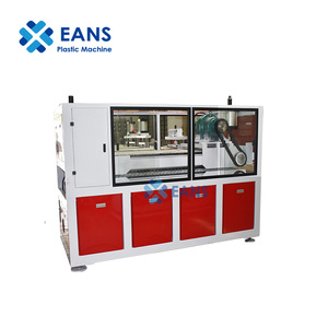 Accessori per pavimenti con Base a parete in plastica WPC PVC battiscopa copre estrusione che fa la linea di produzione della macchina - Product Image 4